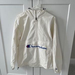 CHAMPION UO URBAN OUTFITTERS PACKABLE CREAM PULLOVER JACKET MEN’S SIZE MEDIUM